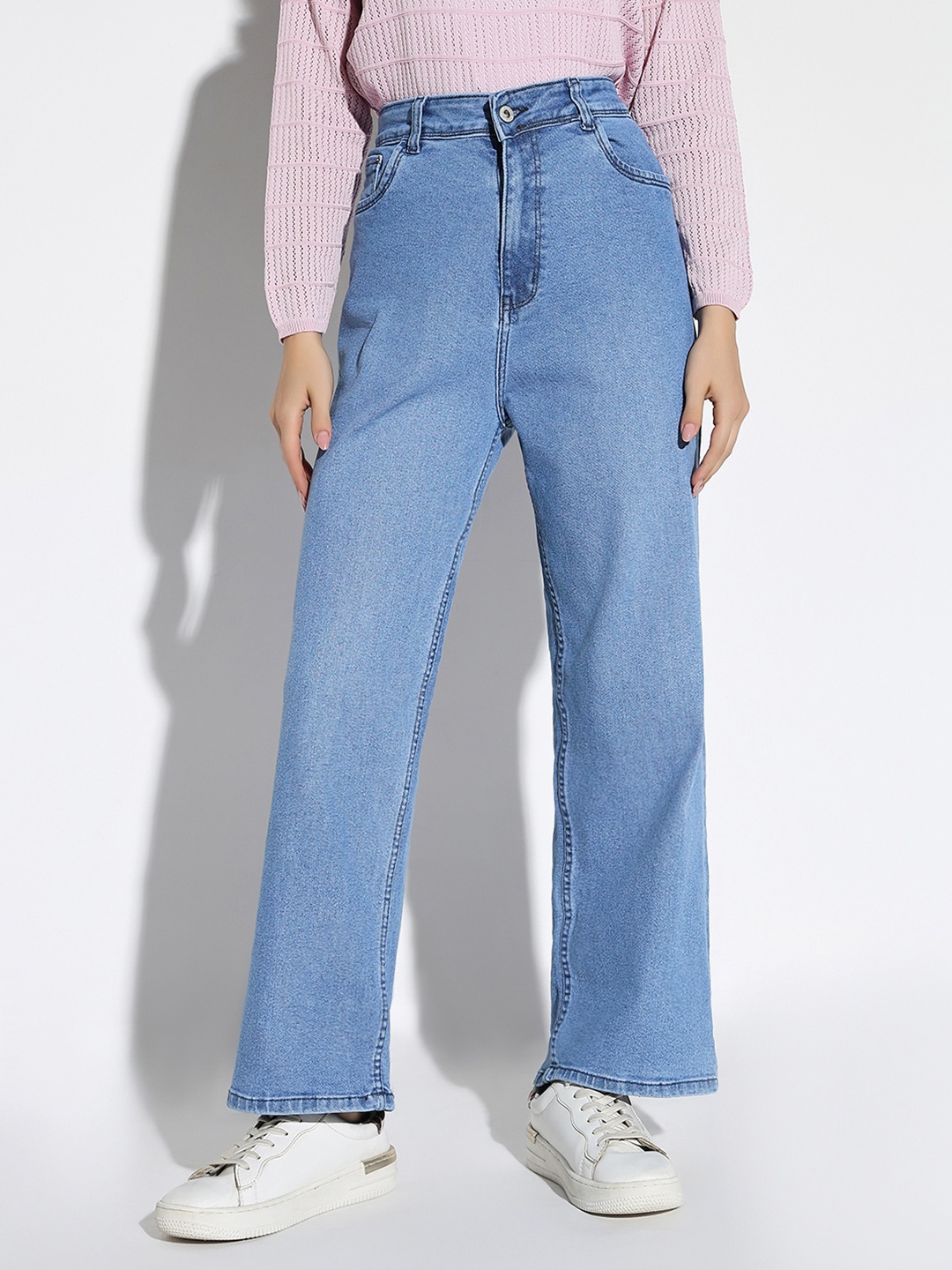 

SHOWOFF Women Blue Comfort Straight Fit Light Fade Acid Wash Stretchable Jeans