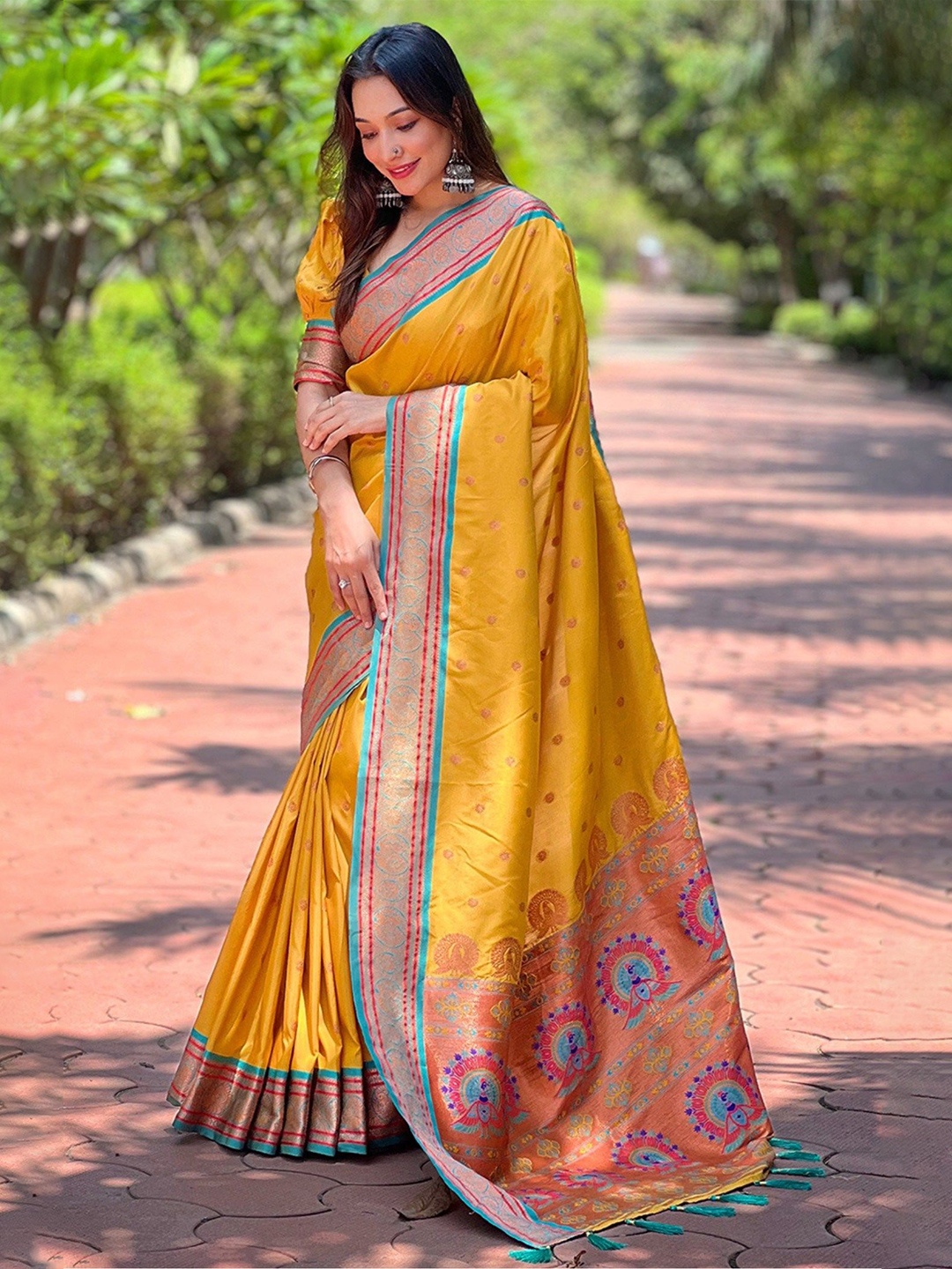 

MySilkLove Woven Design Zari Paithani Saree, Yellow