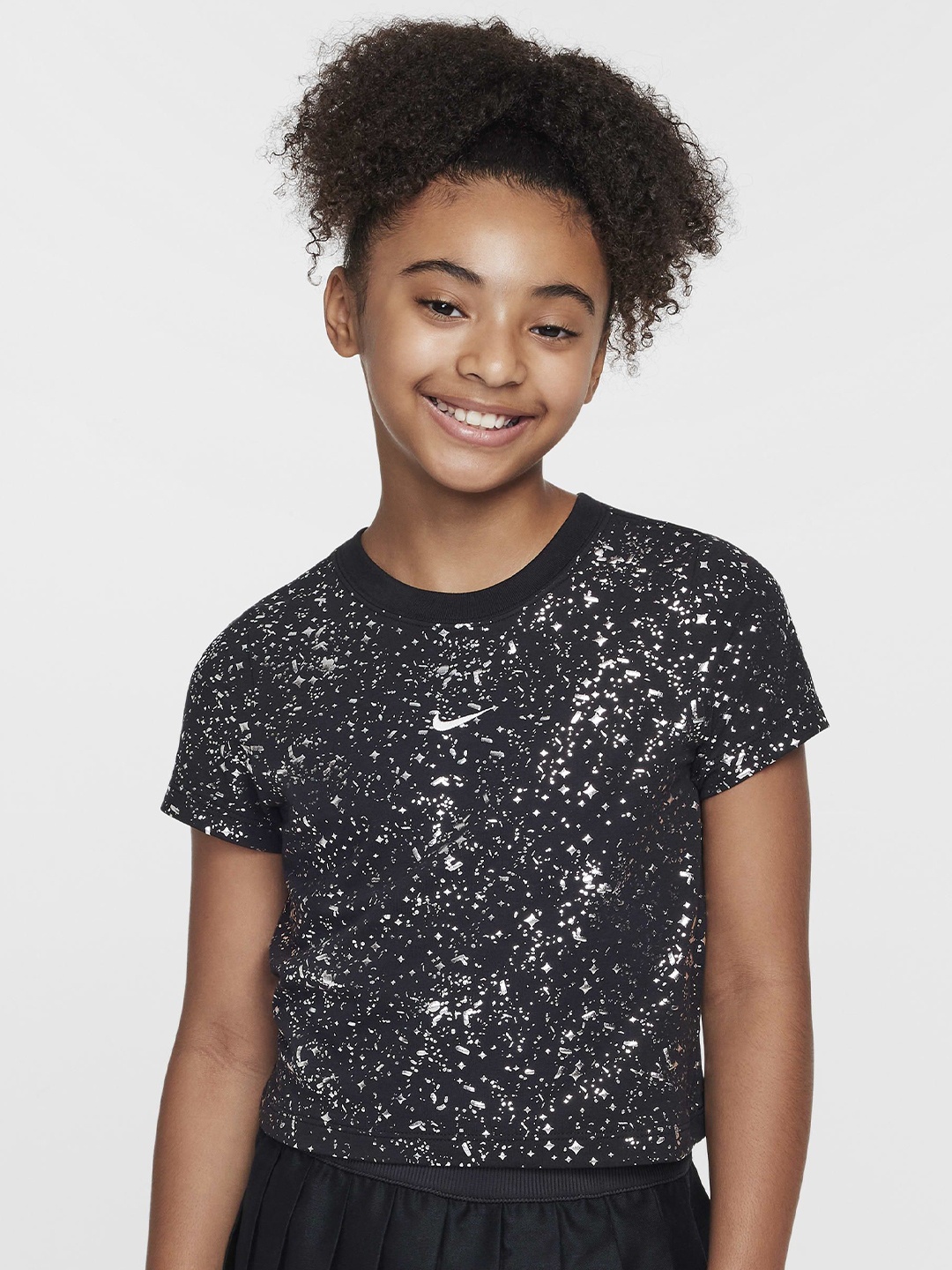 

Nike Sportswear Older Girls Crop T-Shirt, Black