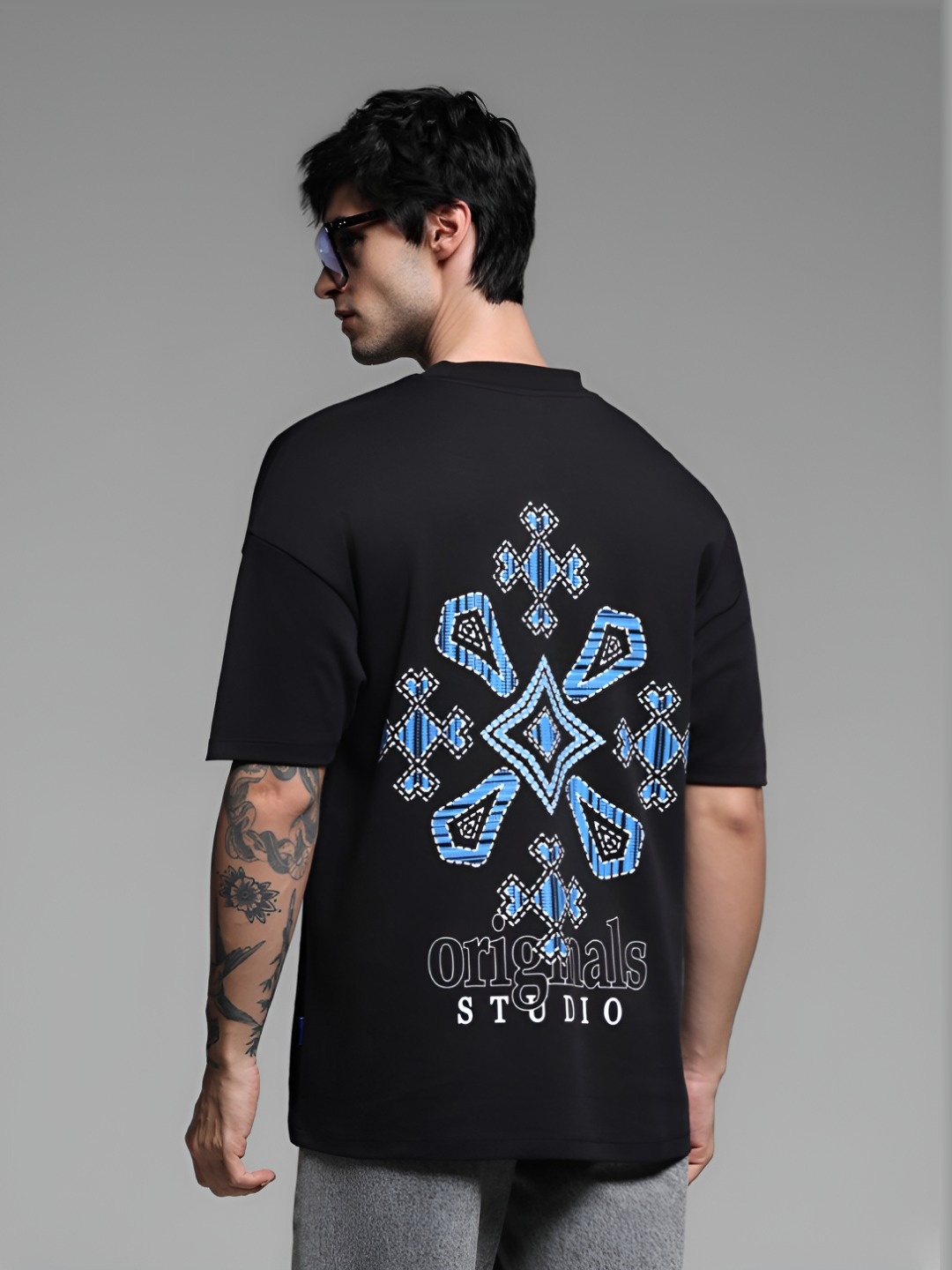 

Jack & Jones Men Abstract Printed Round Neck Cotton Oversized T-shirt, Black