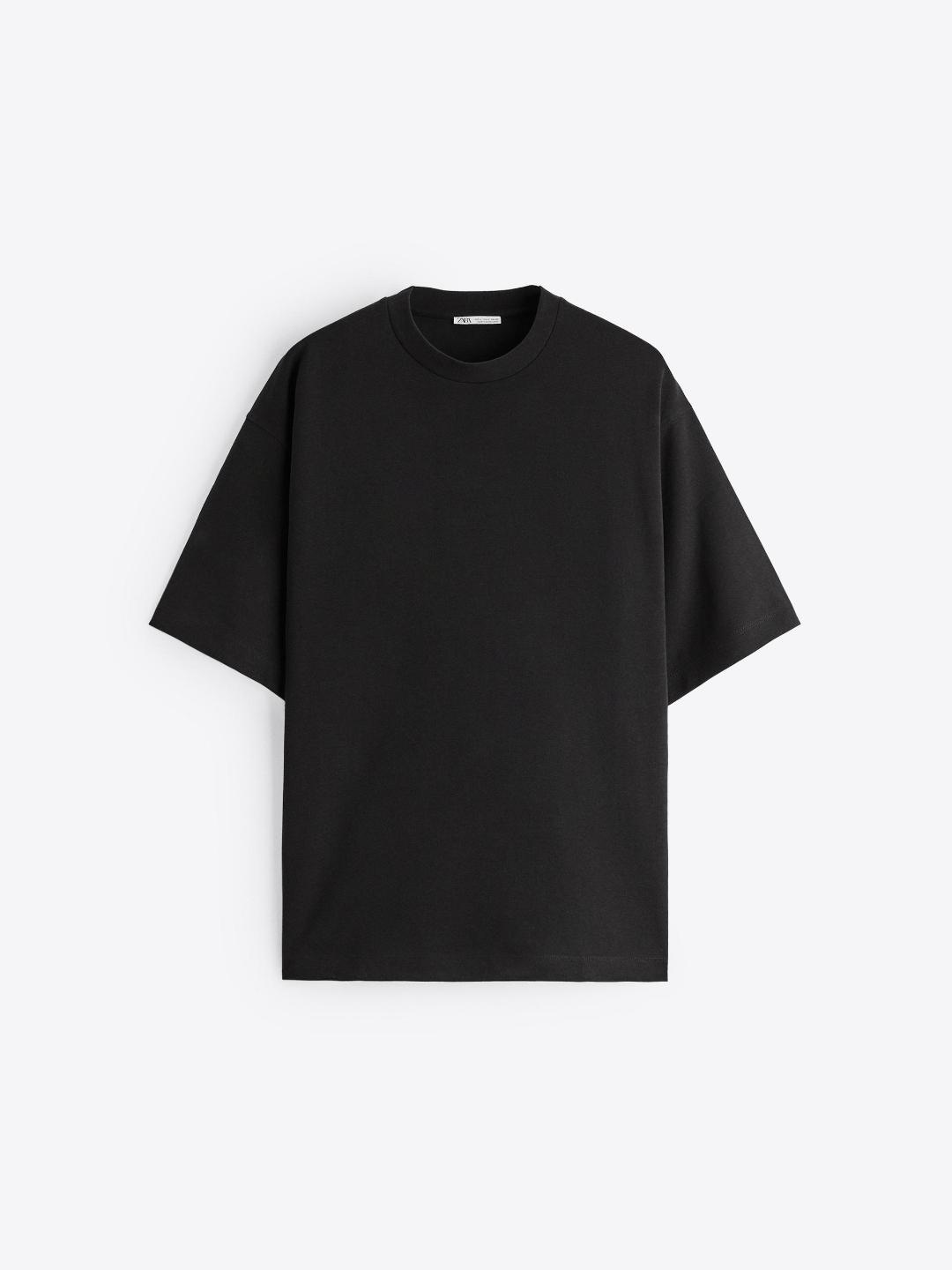 

ZARA Men Black T-shirt