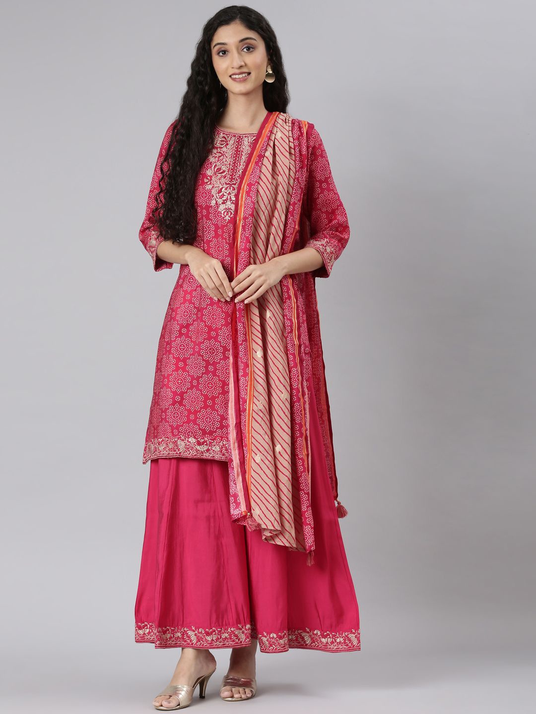 

Neerus Bandhani Printed Thread Work Straight Kurta With Palazzos & Dupatta, Pink