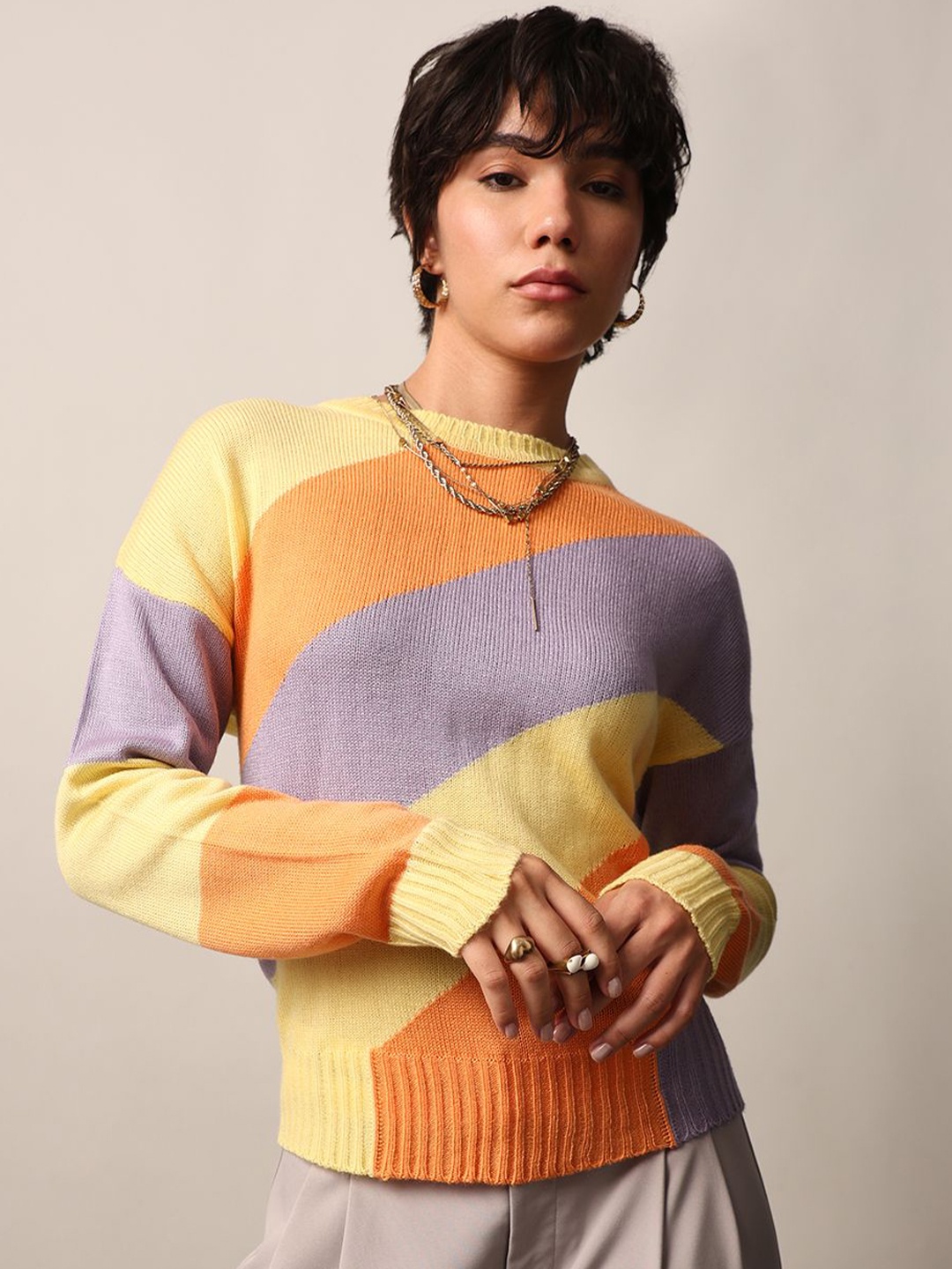 

ONLY Women Colourblocked Round Neck Pullover Sweater, Yellow