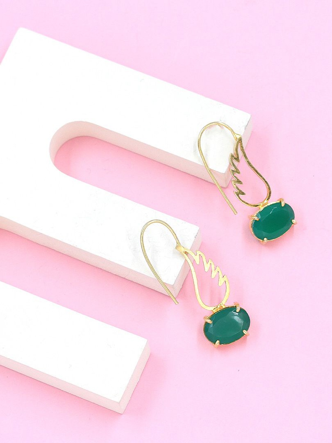 

SANGEETA BOOCHRA Elegant Dangles Gold-Plated Stone Studded Drop Earrings