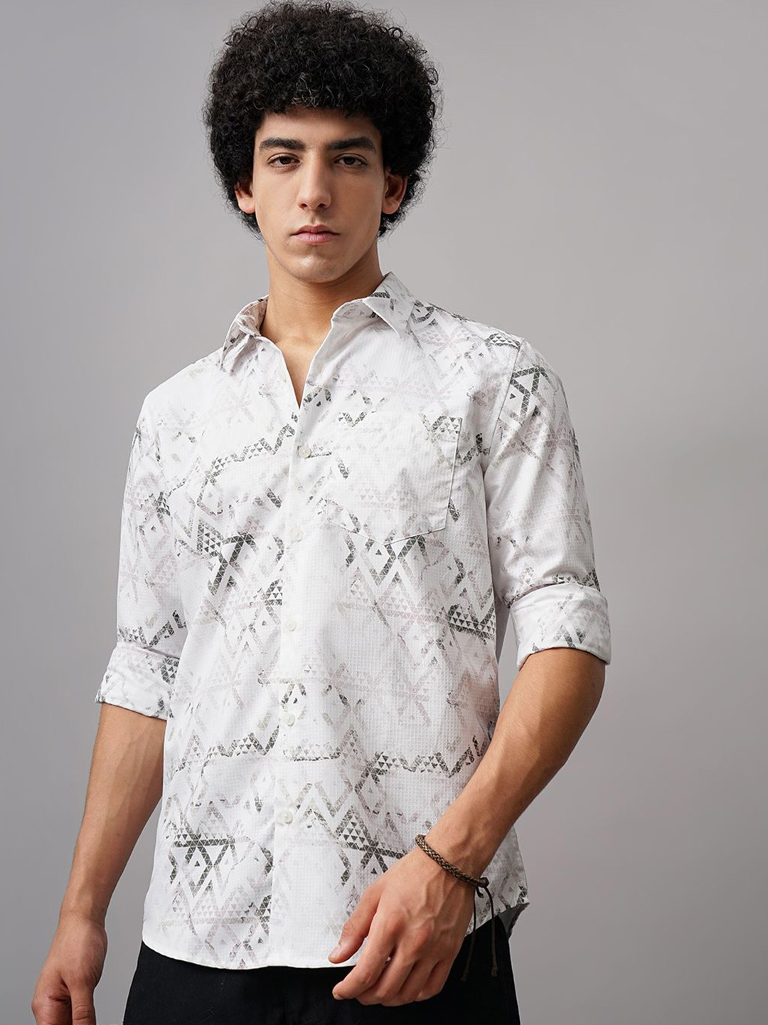 

British Club Men Comfort Spread Collar Floral Printed Slim Fit Casual Shirt, White