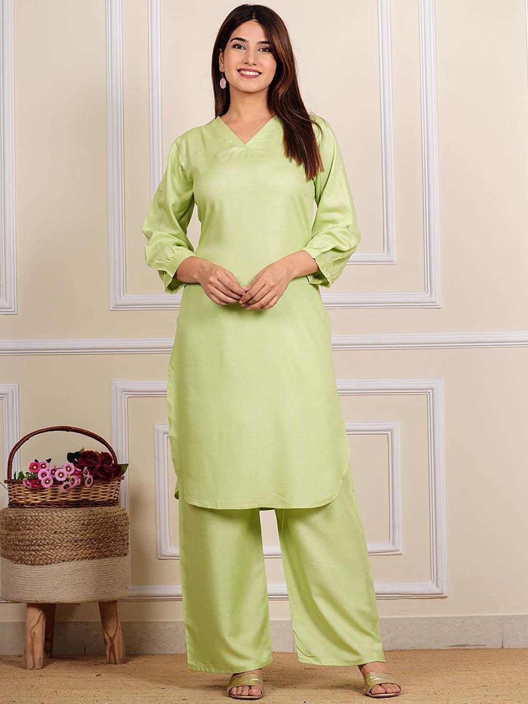 

HEBA V-Neck Puffed Sleeves Regular Straight Kurta with Trousers, Green