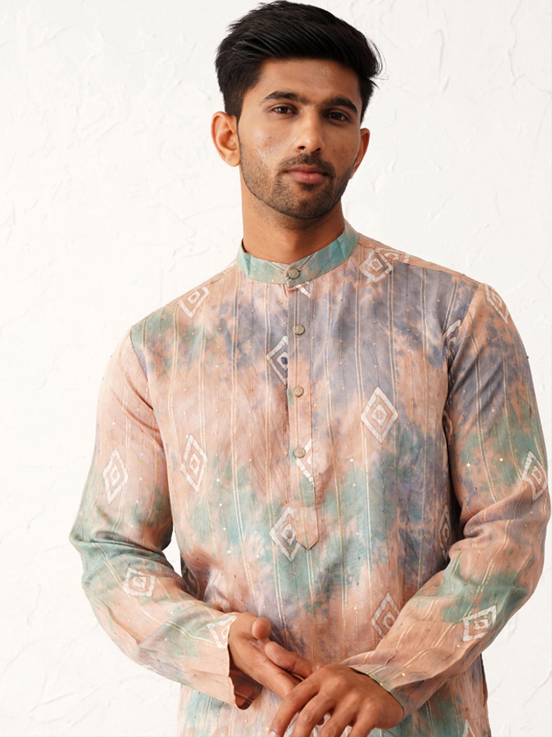 

Jompers Band Collar Geometric Printed Sequinned Straight Kurta, Peach