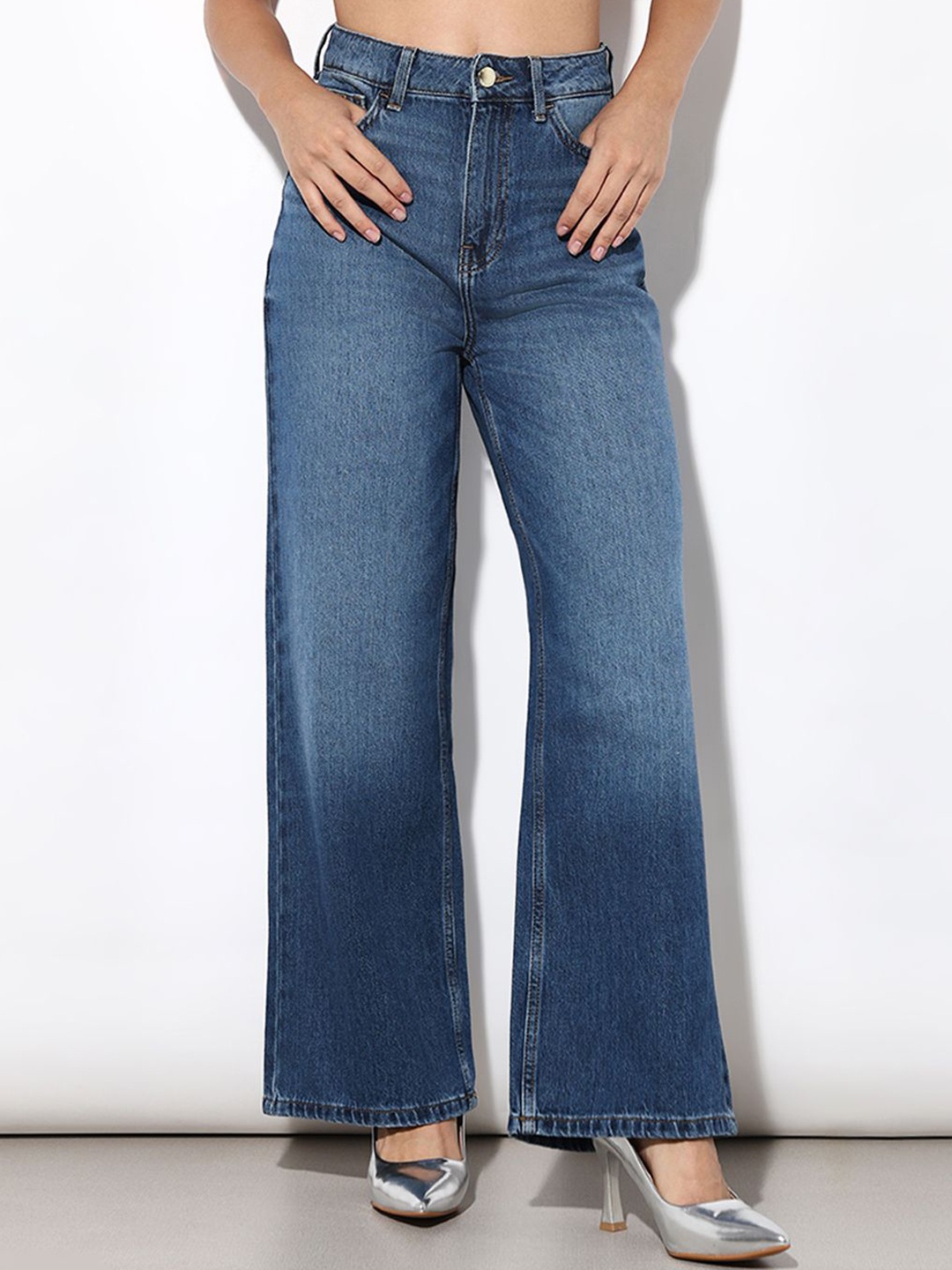 

ONLY Women Flared High-Rise Light Fade Jeans, Blue