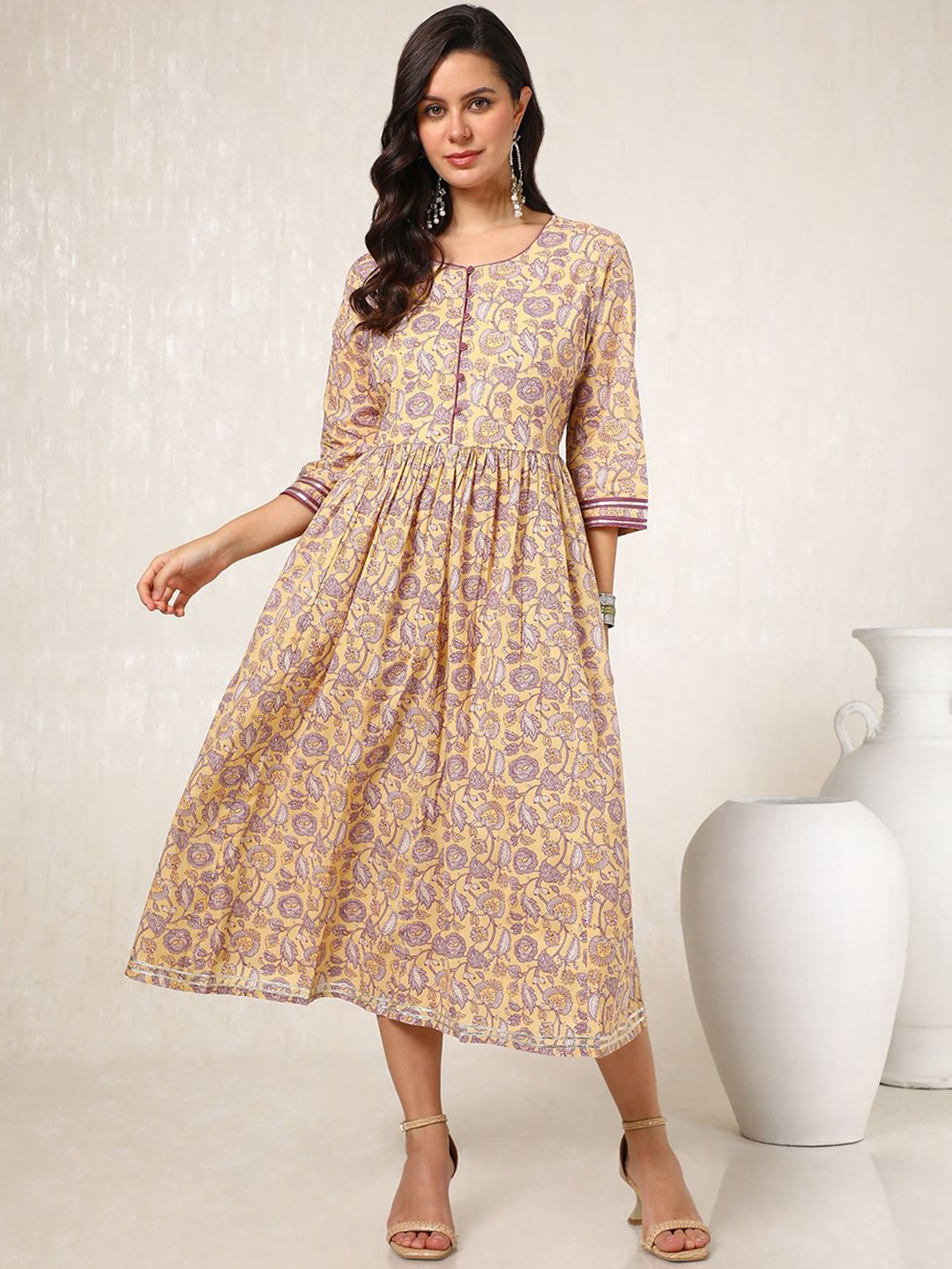 

Soch Women Cotton Kalamkari Printed A-Line Dress, Yellow