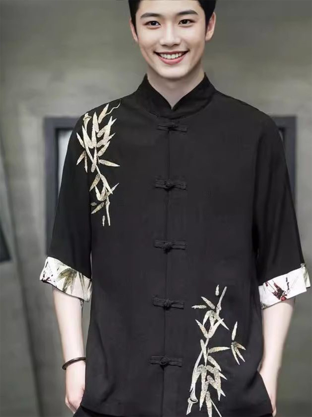 

StyleCast Men Band Collar Floral Printed Relaxed Fit Casual Shirt, Black
