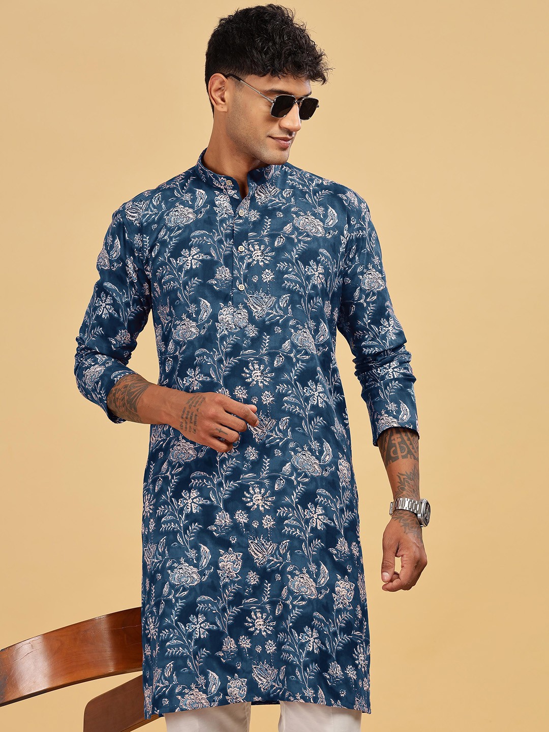 

Anouk Blue Ethnic Motifs Printed Mandarin Collar Cotton Kurta
