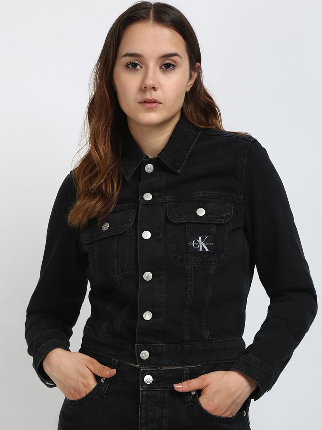 

Calvin Klein Jeans Women Spread Collar Solid Cotton Casual Denim Jacket, Black