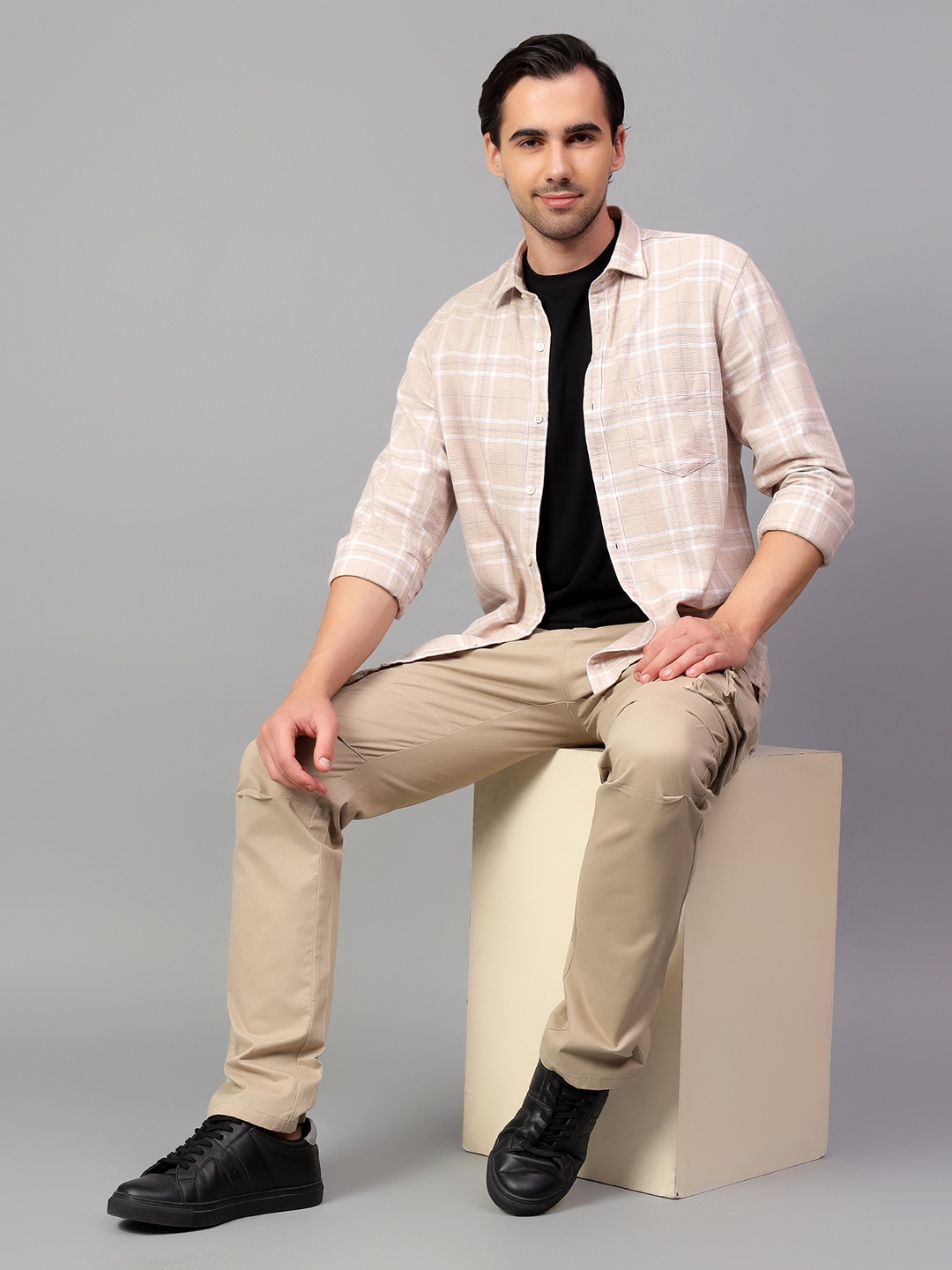 

Cantabil Men Cargos Trousers, Bronze