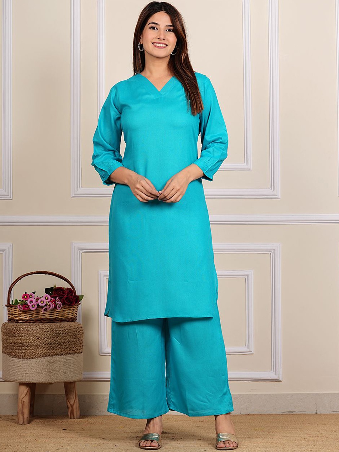 

HEBA V-Neck Straight Kurta With Palazzo, Turquoise blue