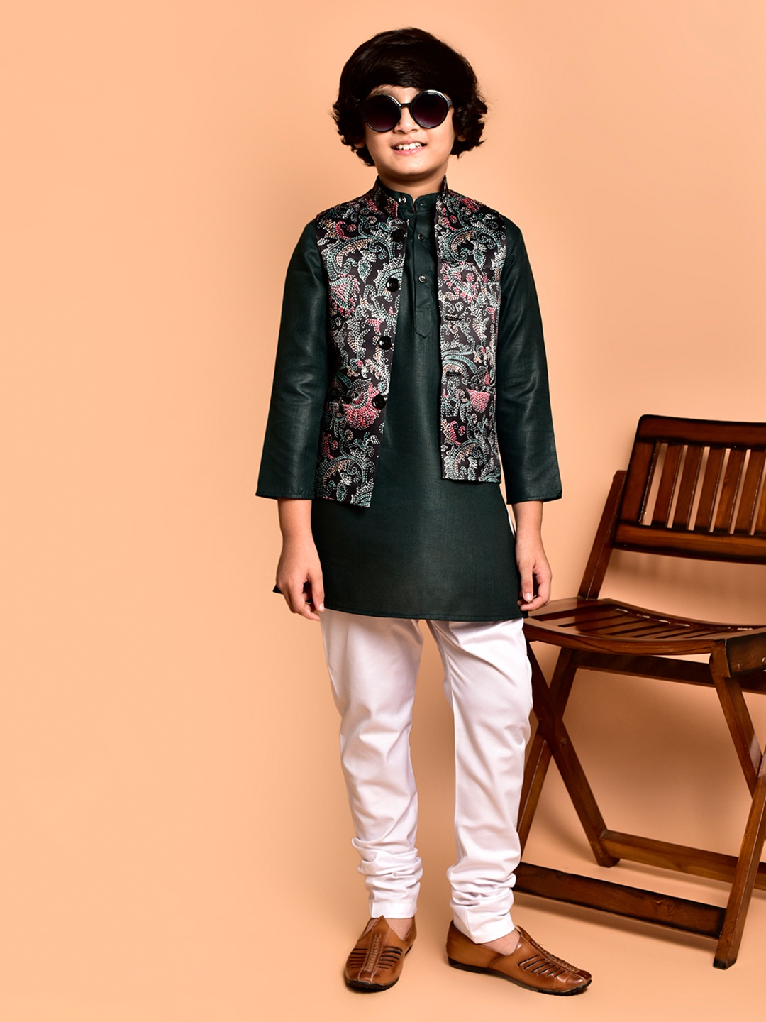 

PRINTCULTR Boys Ethnic Motifs Printed Straight Kurta with Pyjamas, Green