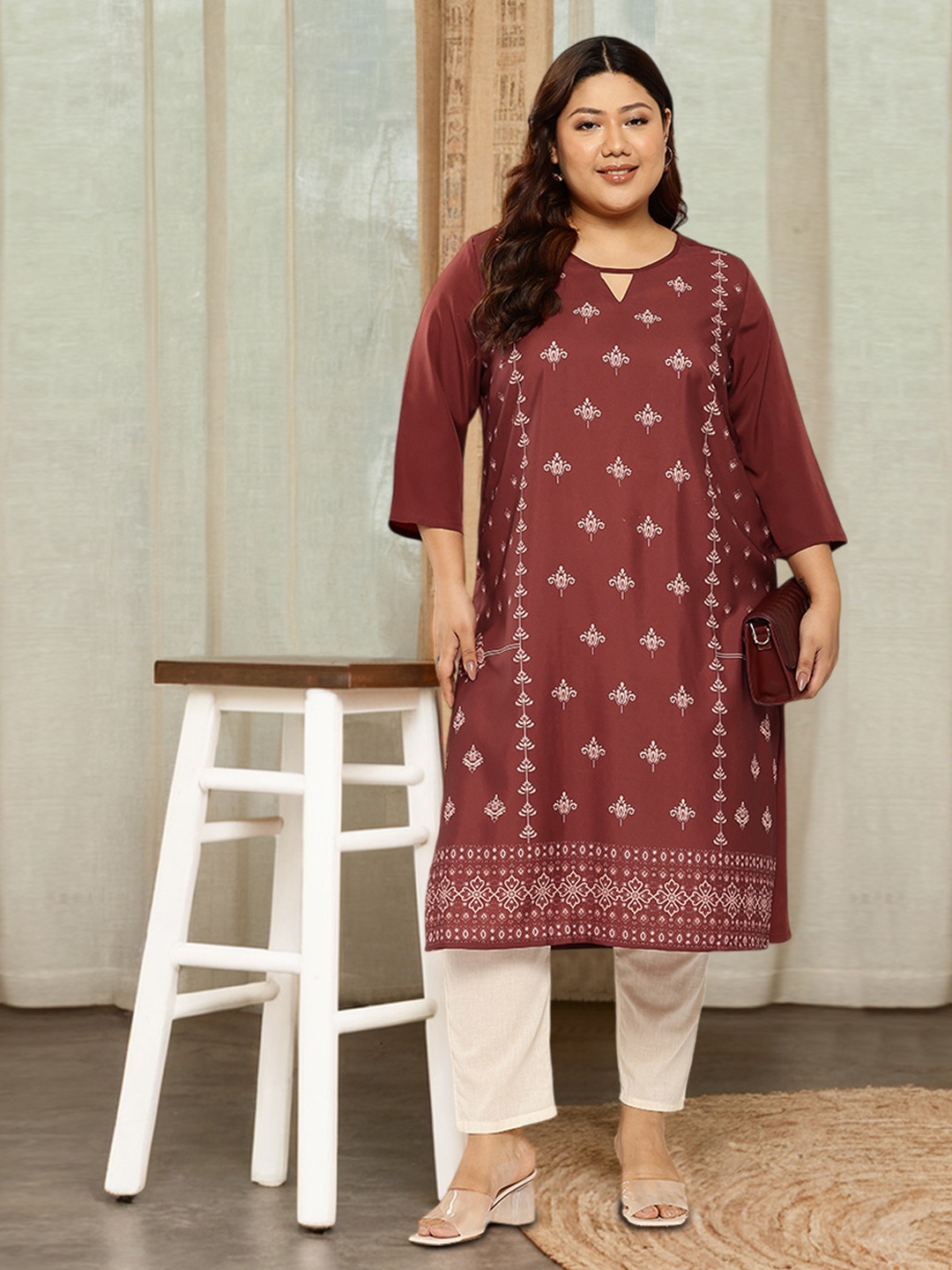 

Sztori Plus Size Ethnic Motifs Print Kurta, Maroon