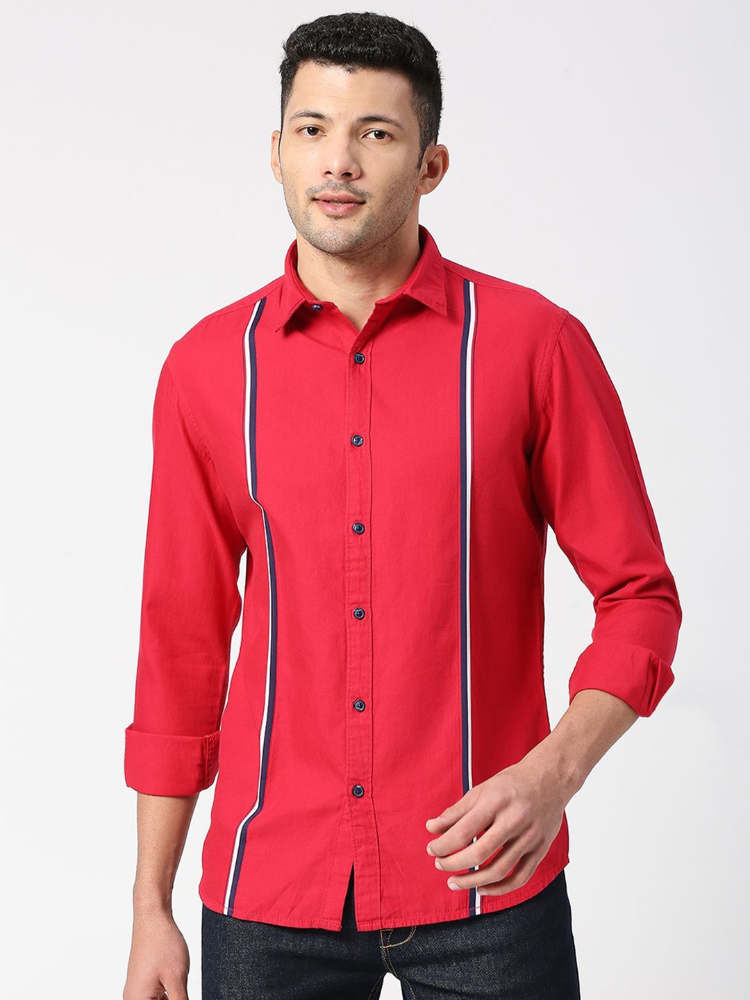 

SNX Men Spread Collar Solid Cotton Tailored Fit Casual Shirt, Red