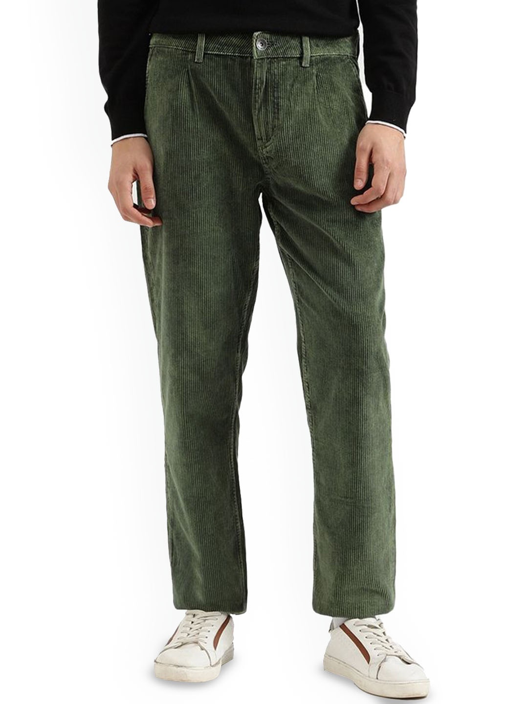 

United Colors of Benetton Men Self Design Pure Cotton Relaxed Fit Trousers, Green