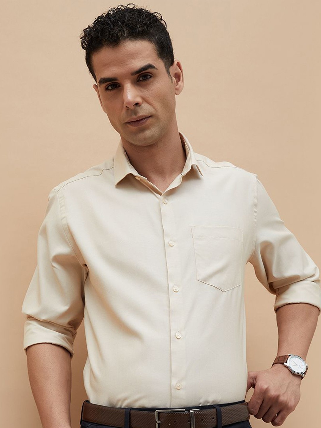 

CODE by Lifestyle Men Cutaway Collar Solid Cotton Formal Shirt, Beige