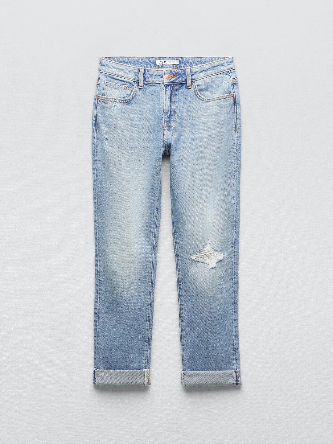 

ZARA Women Blue Jeans