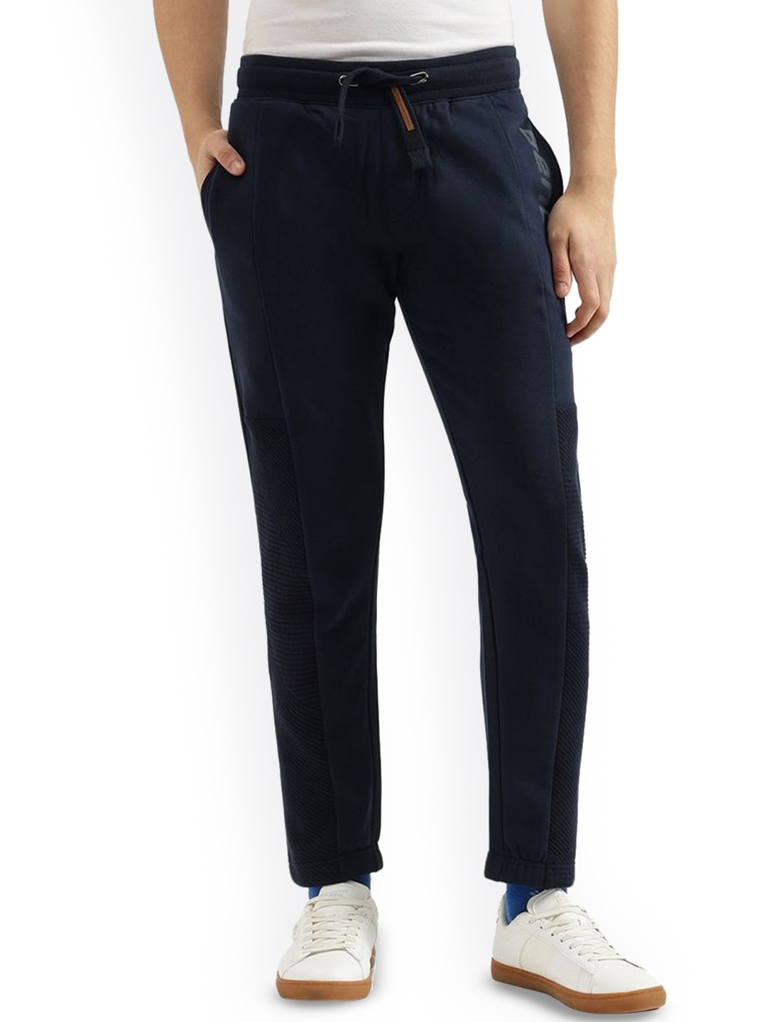 

United Colors of Benetton Men Solid Mid Rise Track Pants, Blue
