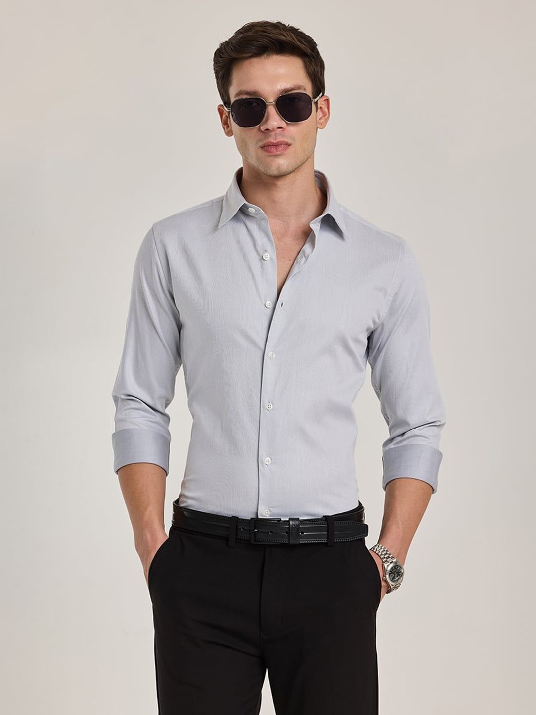 

Snitch Men Smart Spread Collar Solid Cotton Casual Shirt, Grey