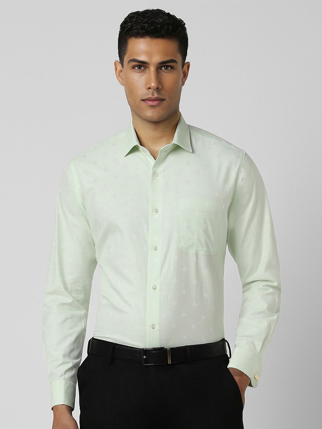 

Van Heusen Men Spread Collar Solid Cotton Slim Fit Formal Shirt, Green