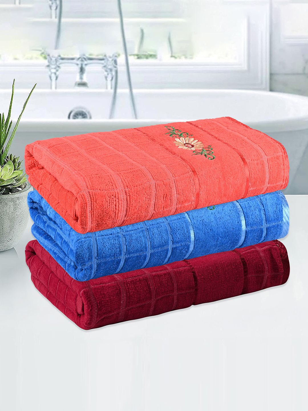 

Kuber Industries Red & Blue 3 Pieces Striped 260 GSM Bath Towels