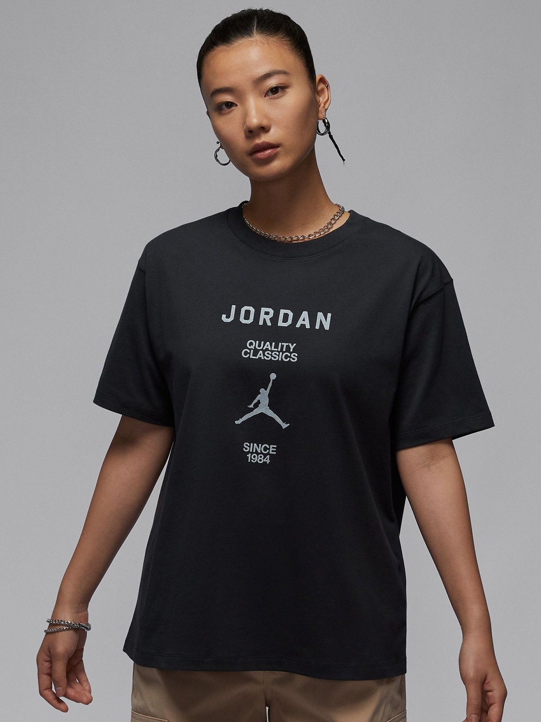 

Nike Jordan Women Girlfriend T-Shirt, Black