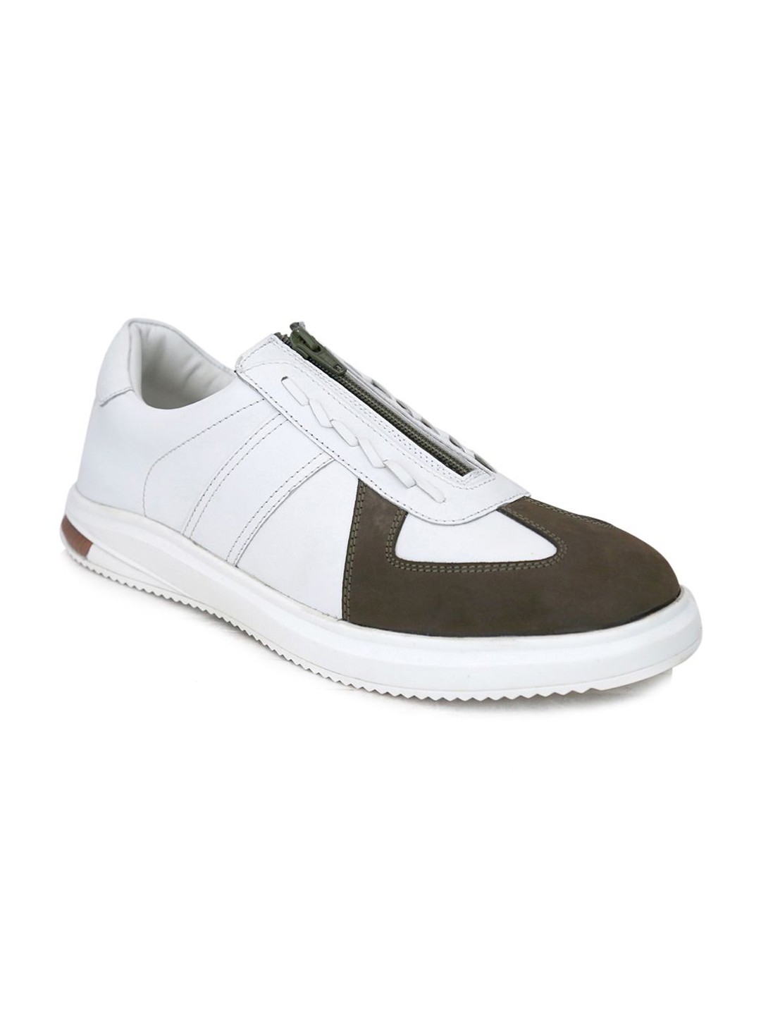 

mccoy Men M-760 Colourblocked Leather Sneakers, White