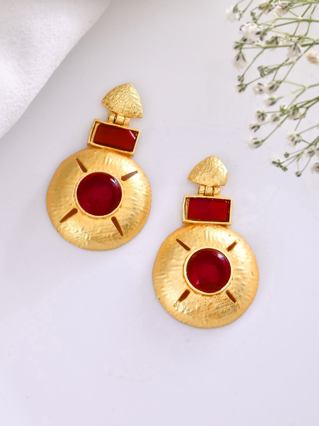 

DASTOOR Gold Plated Artificial Stones Studded Contemporary Drop Earrings
