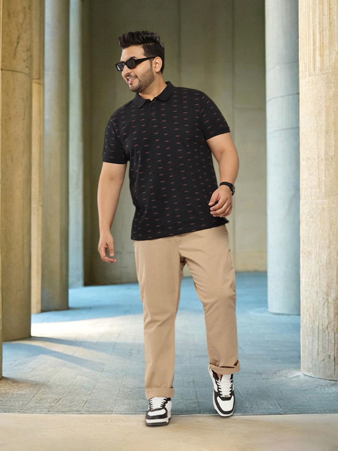 

Sztori Plus Size Printed Polo Collar Pure Cotton T-shirt, Black