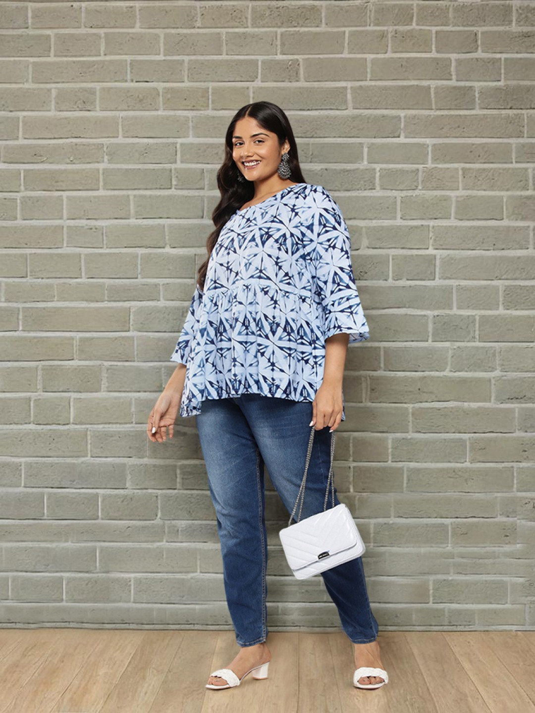 

Sztori Plus Size Printed Short Kurti, Blue