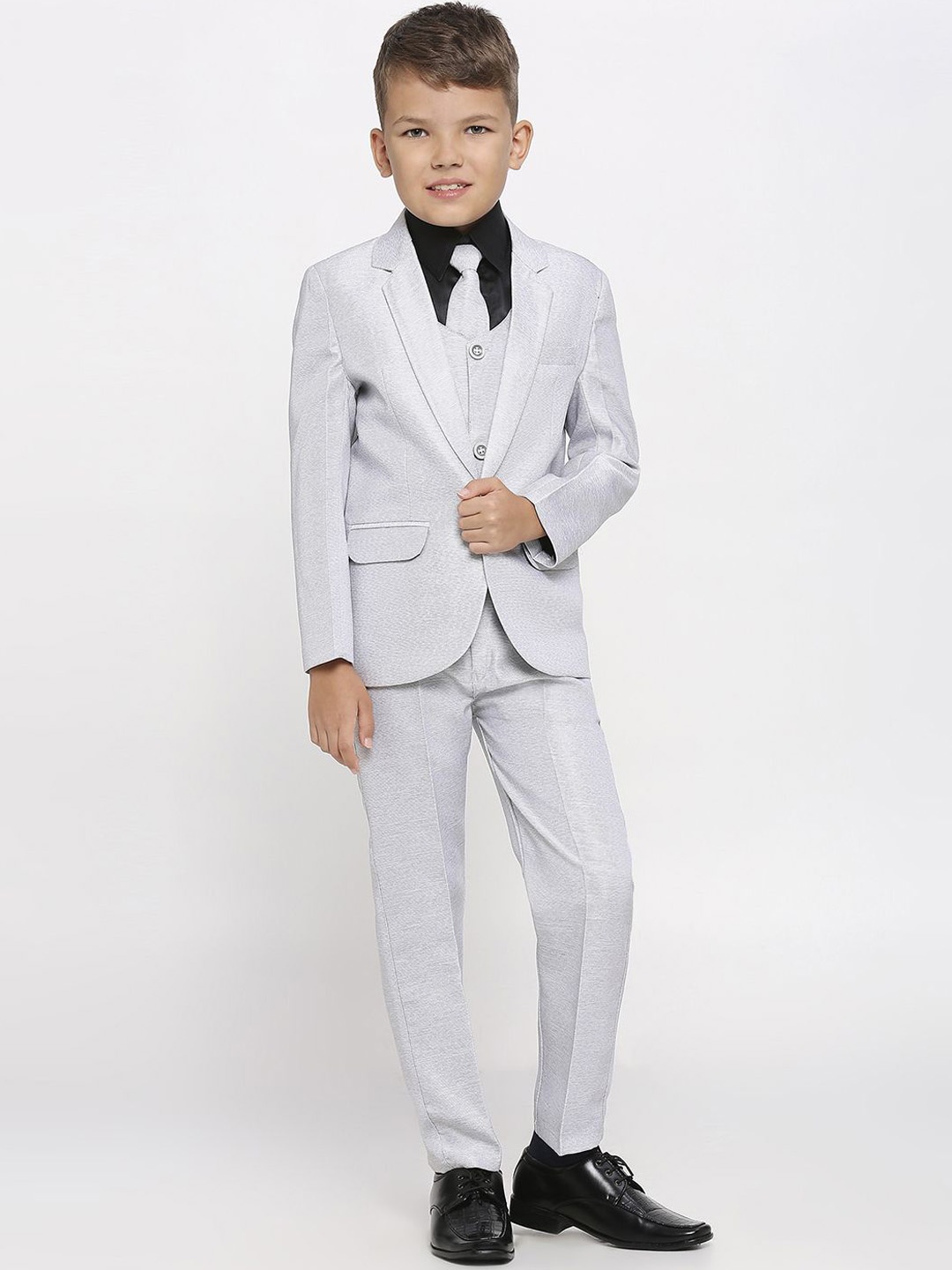 

YK Boys Solid Five Piece Single Breasted Suit With Shirt, Grey