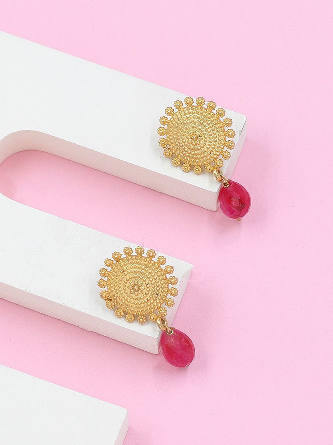 

SANGEETA BOOCHRA Gold Plated Circular Drop Earrings, Red