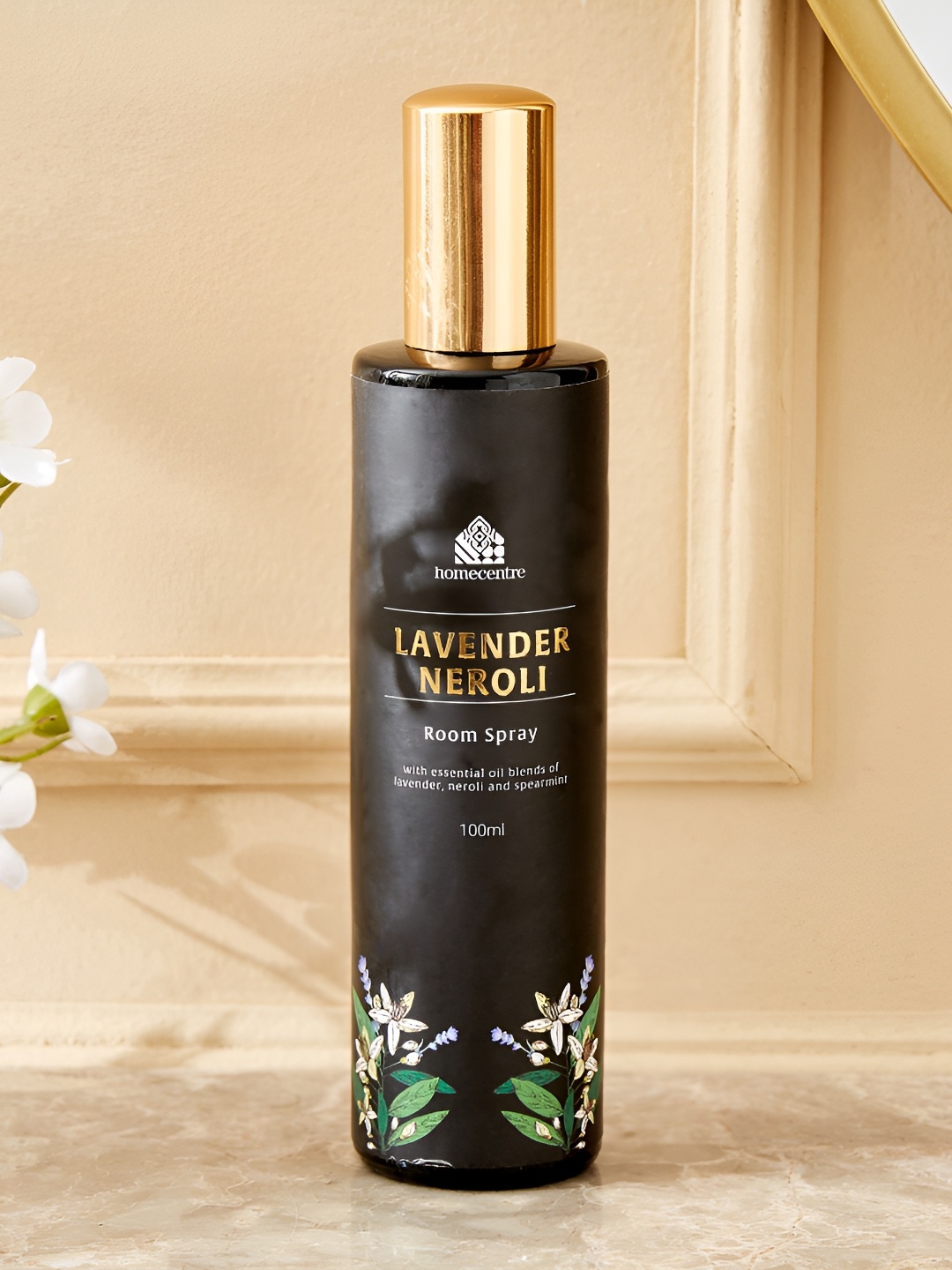 

Home Centre Enchanted Lavender Neroli Black Room Spray - 100ml