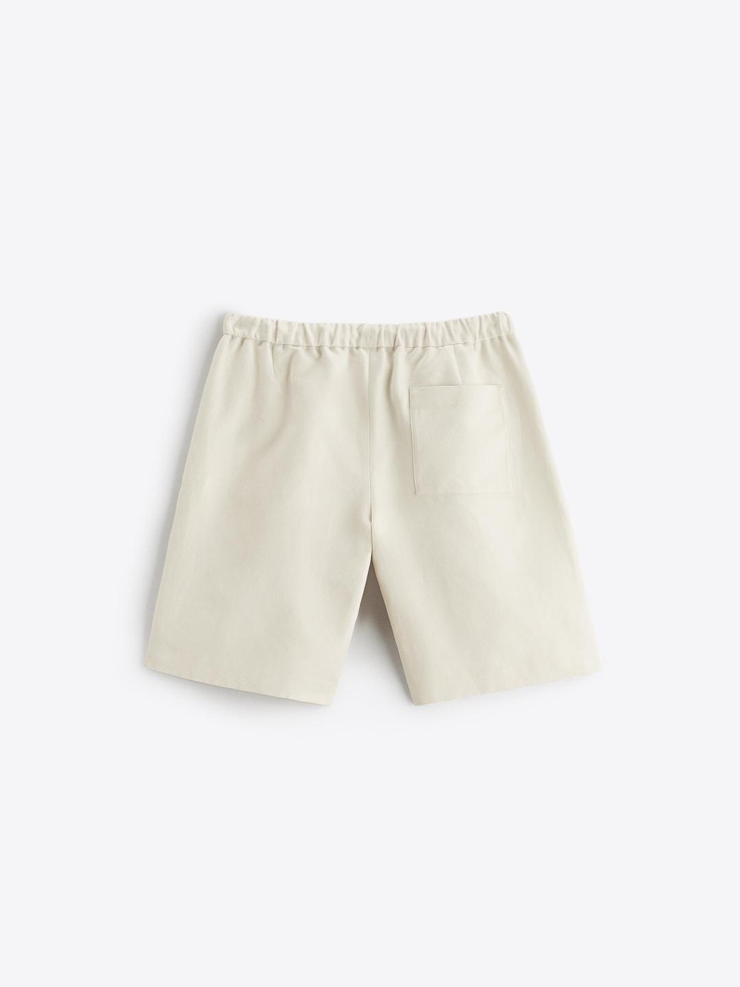 

ZARA Men Beige Shorts