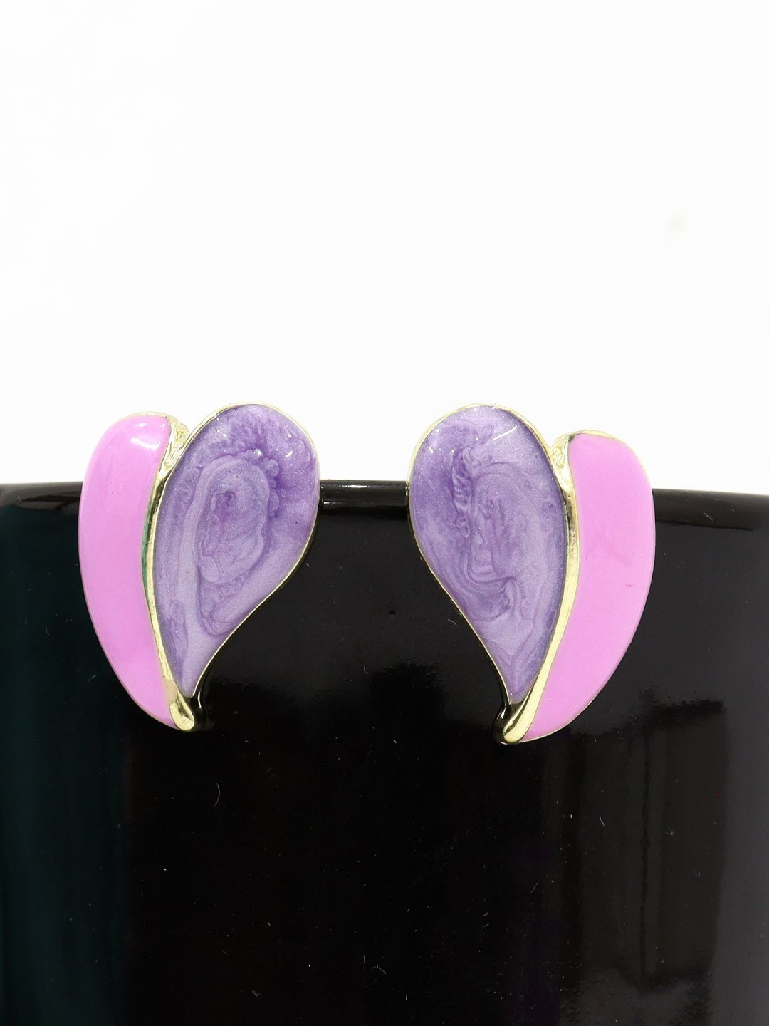

VAGHBHATT Heart Shaped Studs Earrings, Purple