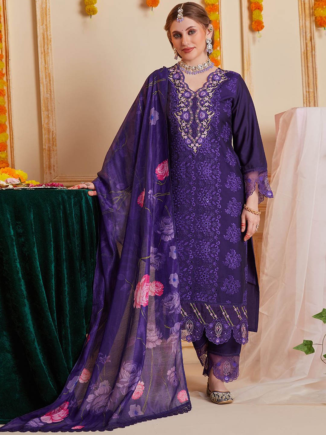 

HEEPOSH Floral Embroidered Schiffli Kurta With Trousers & Dupatta, Purple