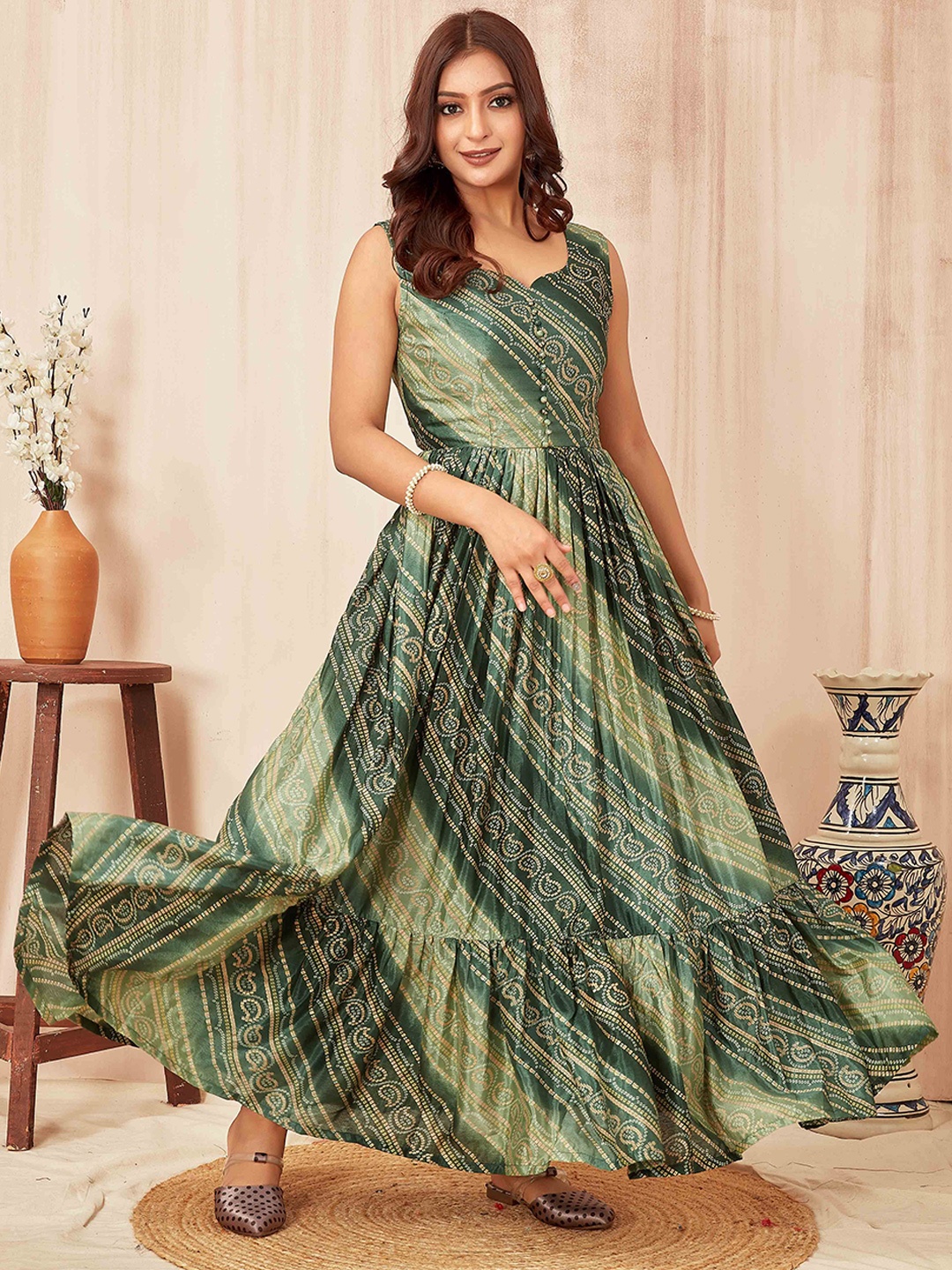 

Chandbaali Women Ethnic Motifs Printed Fit & Flare Maxi Dress, Green