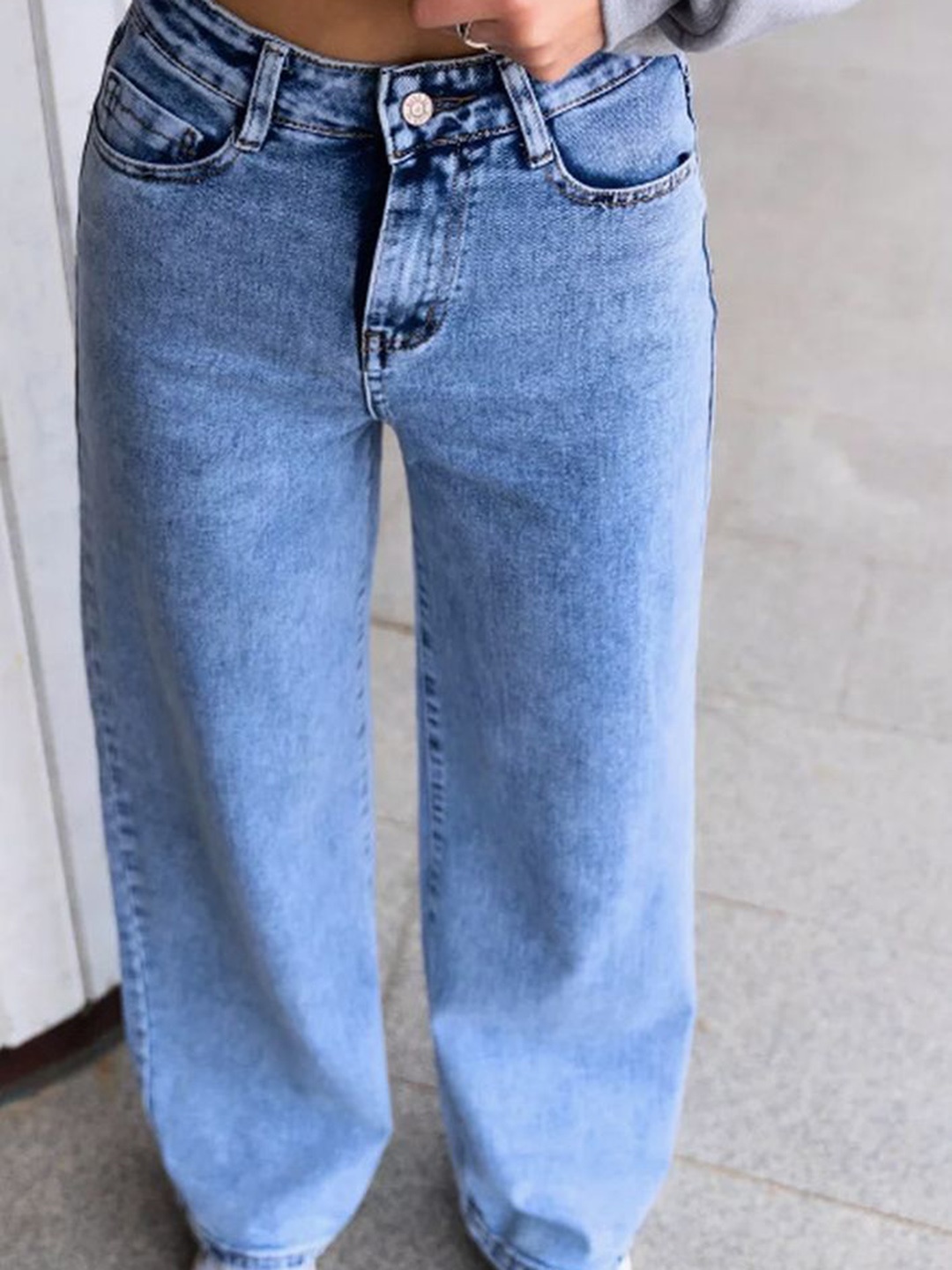 

LULU & SKY Women Blue Cotton Straight Fit High-Rise Light Fade Jeans