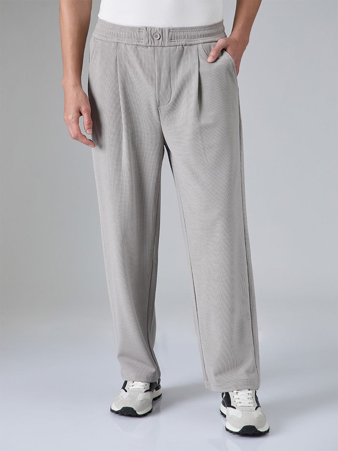 

Banana Club Men Smart Mid-Rise Pleated Korean Trousers, Grey