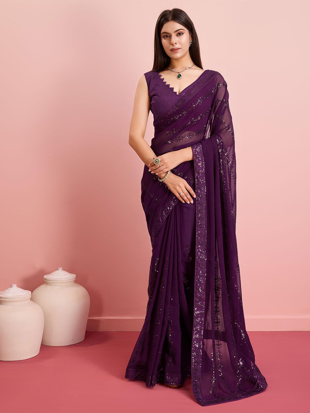 

VAIRAGEE Embellished Sequinned Party Ready to wear Sarees, Burgundy