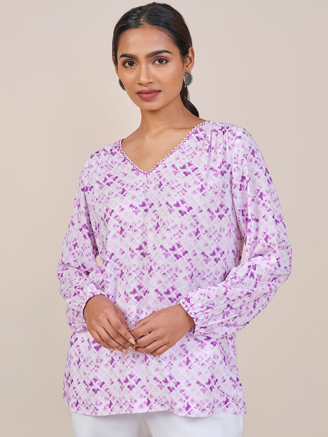 

Global Desi Women Lavender V Neck Long Sleeves Floral Print Top