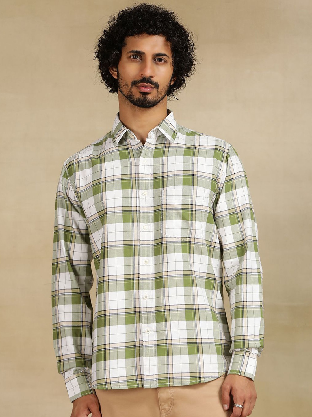 

Greenfibre Men Cutaway Collar Tartan Checked Cotton Casual Shirt, Green