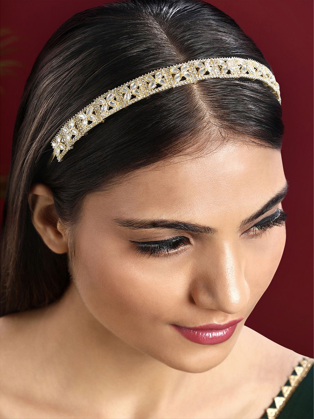 

Peora Women Embellished Hairband, Gold