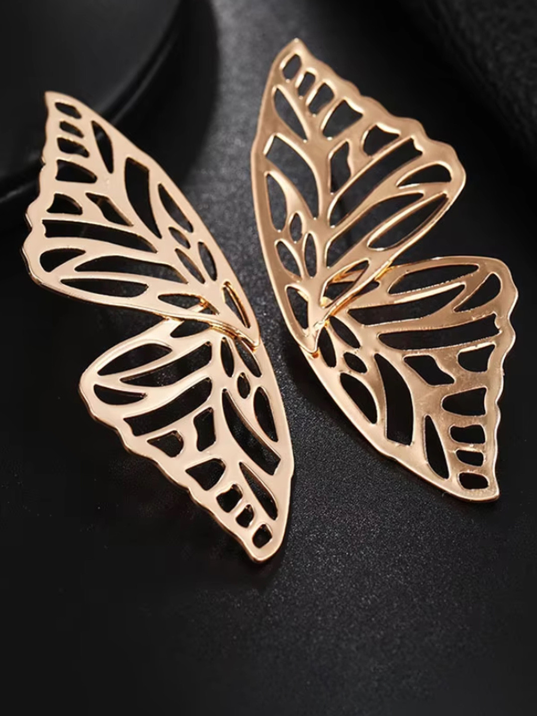

SUBHAGALANKAR Feather Shaped Studs Earrings, Gold