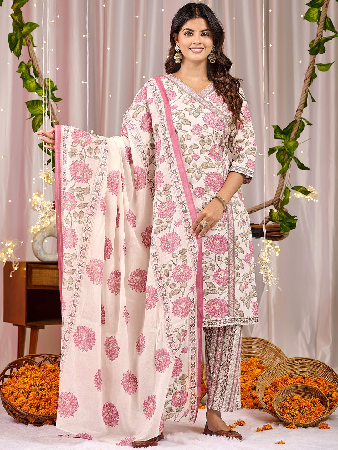 

Moktika Floral Printed Pure Cotton Straight Kurta with Trousers & Dupatta, Pink