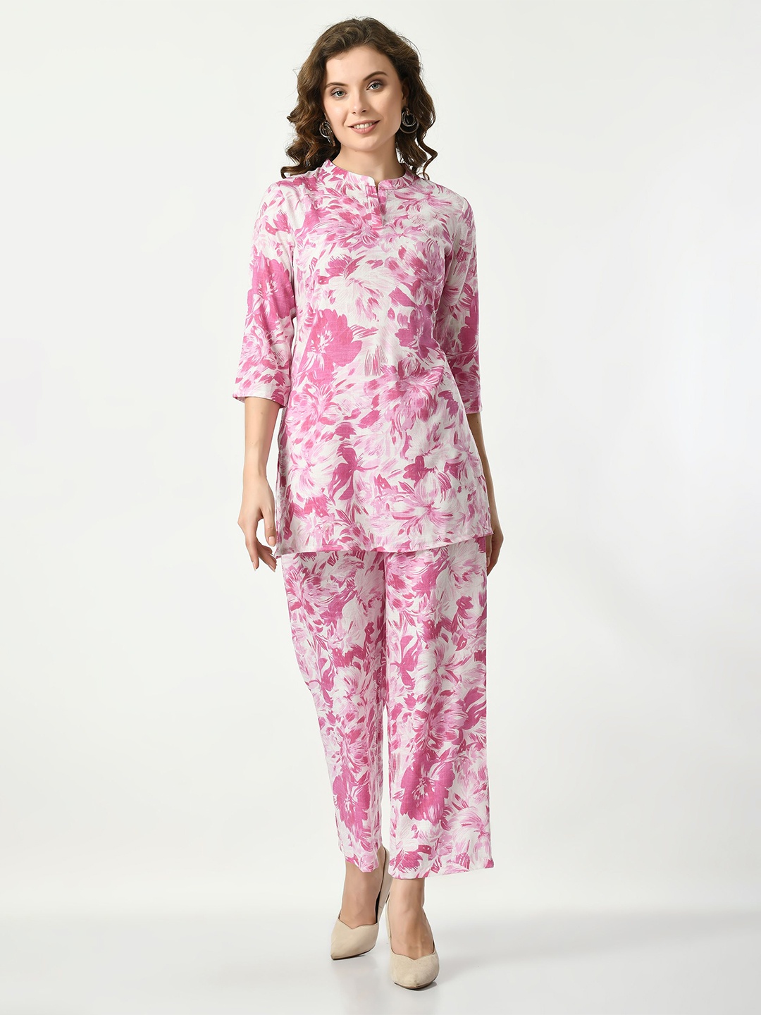 

VAPPSYAM Top With Trouser Co-Ords, Pink