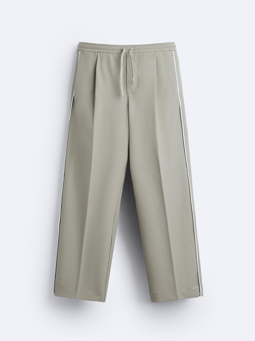 

ZARA Men Tan Trousers